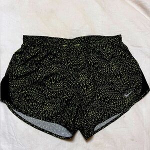 NIKE Running Shorts | EUC | Size Small